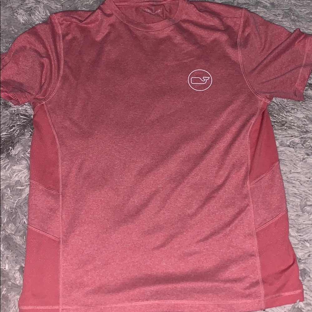 VINEYARD VINES pink t shirt RARE
